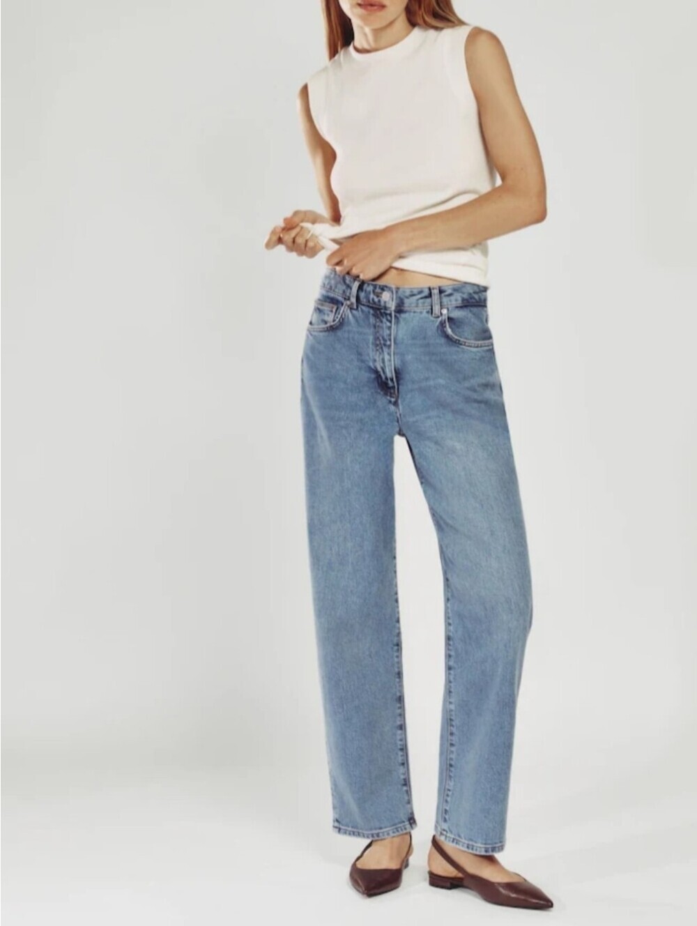 Nicole Miller Nomad Straight-Leg Jeans in Light Blue Denim Size 4